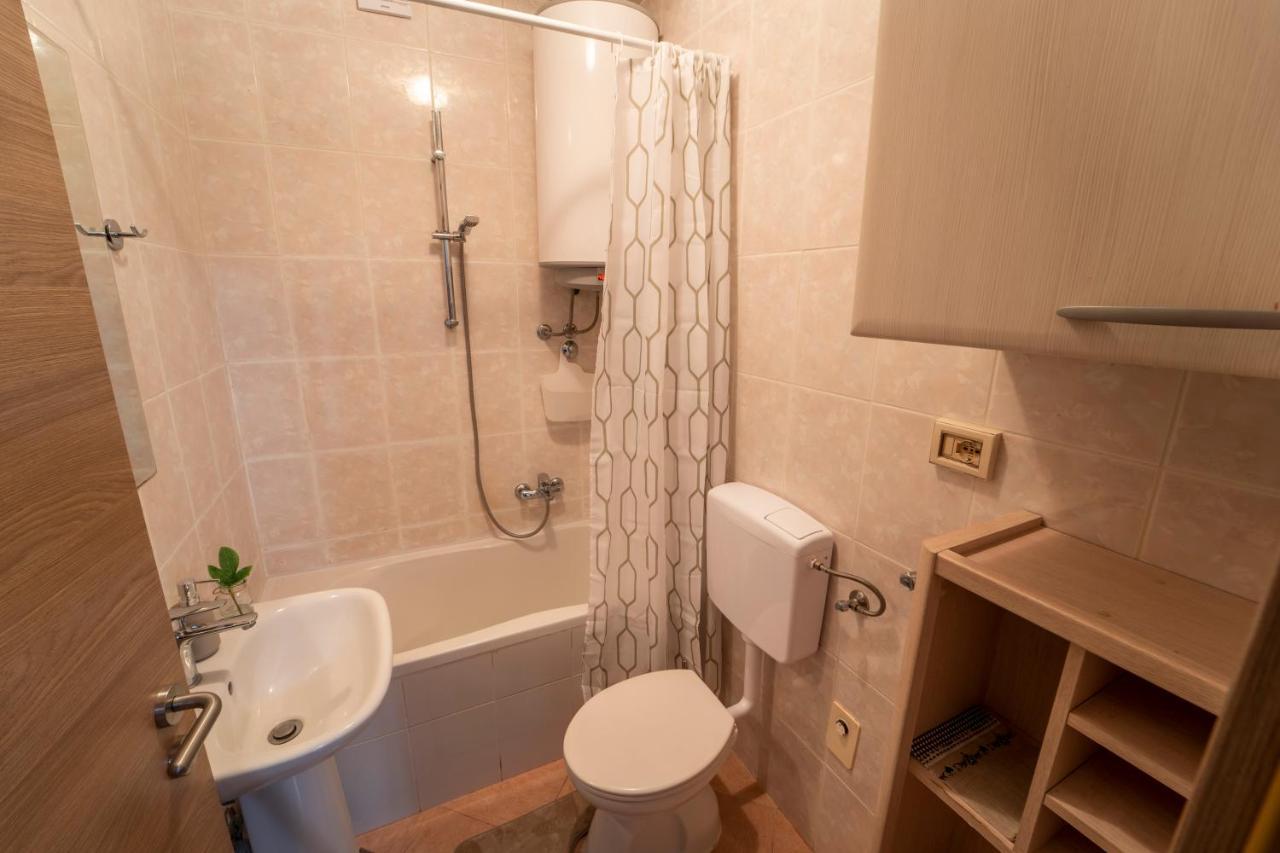 House Silvija Pula Apartment ภายนอก รูปภาพ